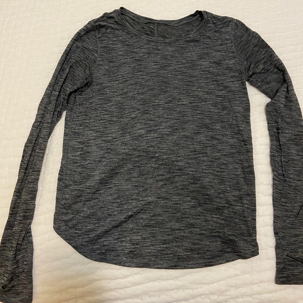 Lululemon grey long sleeved top